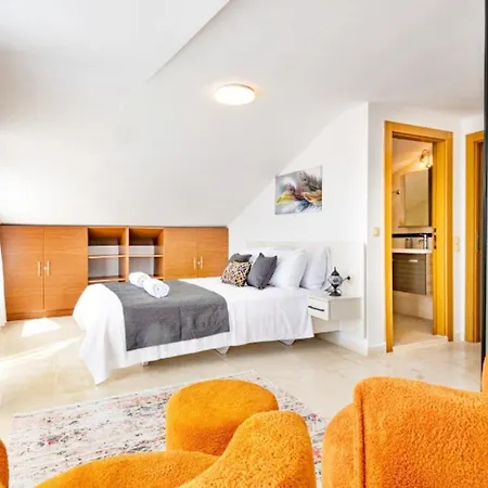 3 Bedroom - 3268 别墅 *