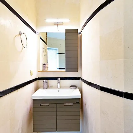 别墅 3 Bedroom - 3268 *